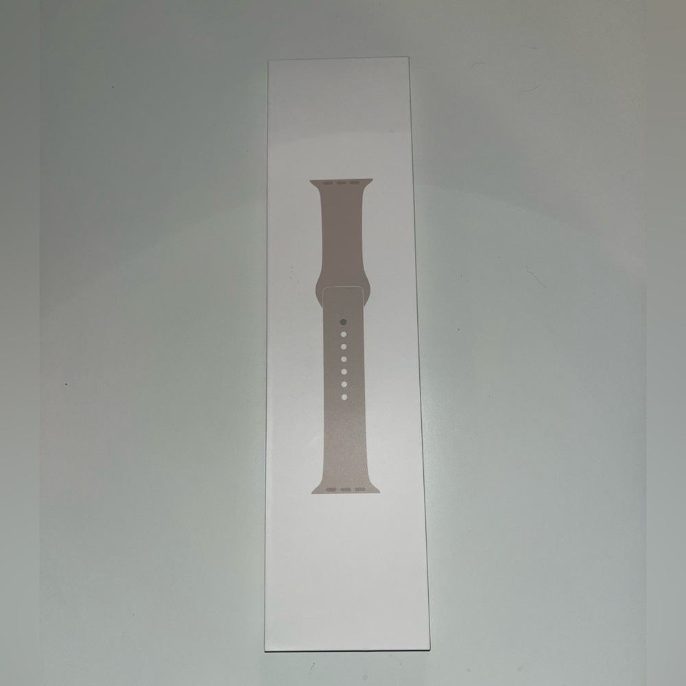 Apple Watch Starlight Sports Band